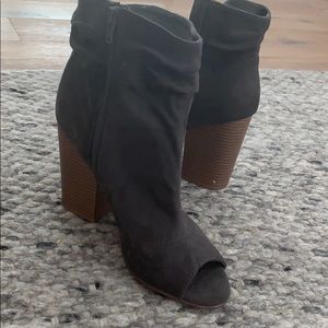 Booties- Size 8 Women’s